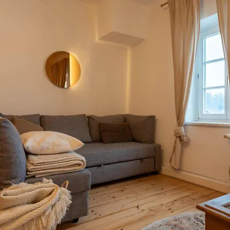 Charmante Altbauwohnung Apartman