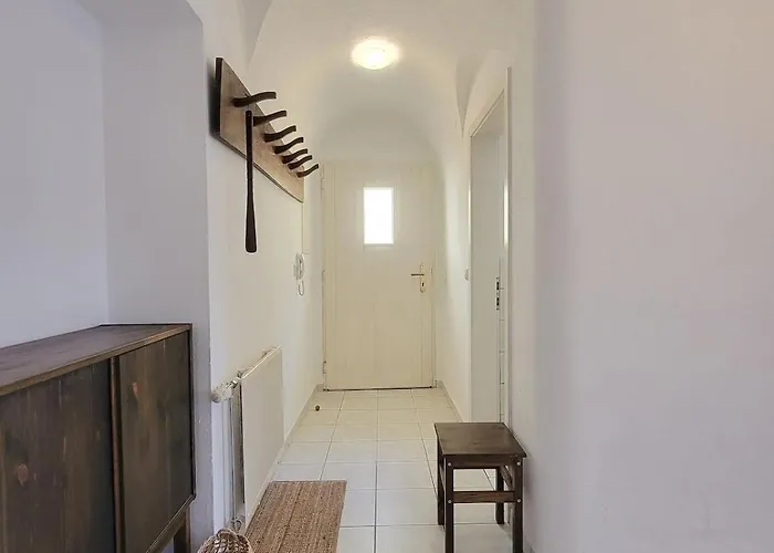 Apartment Charmante Altbauwohnung *